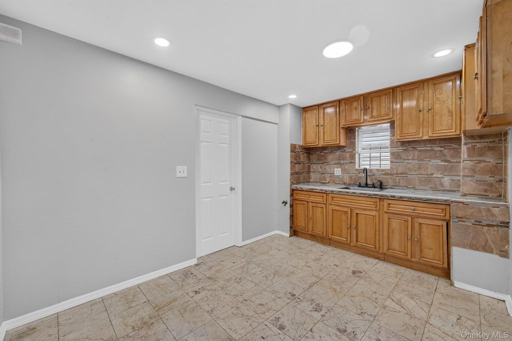 14508 123rd Avenue, Jamaica, NY 11436 — photo 3