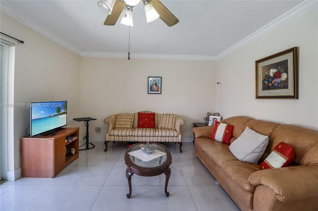 10941 SW 180th St, Miami, FL 33157