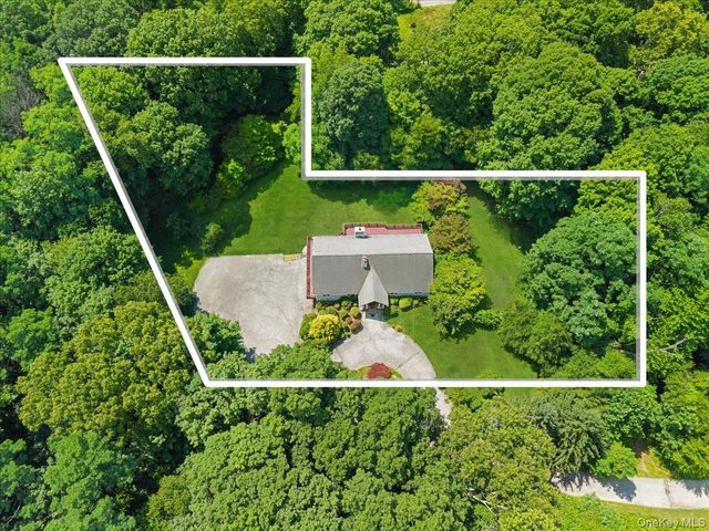 56 School Street, Cortlandt Manor, NY 10567