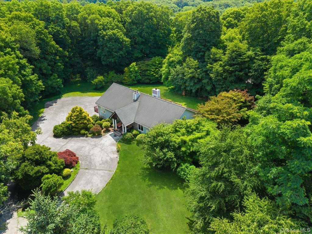 56 School Street, Cortlandt Manor, NY 10567 — photo 4