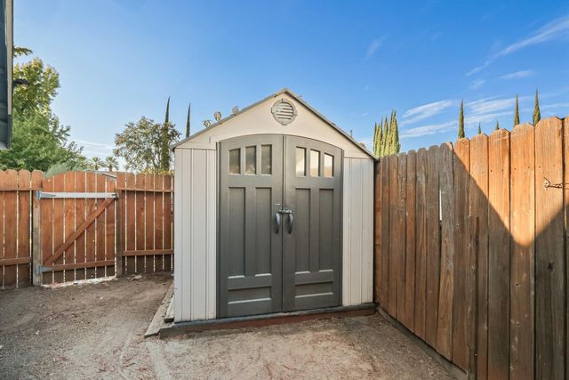 7468 Saint Tropez Way, Sacramento, CA 95842