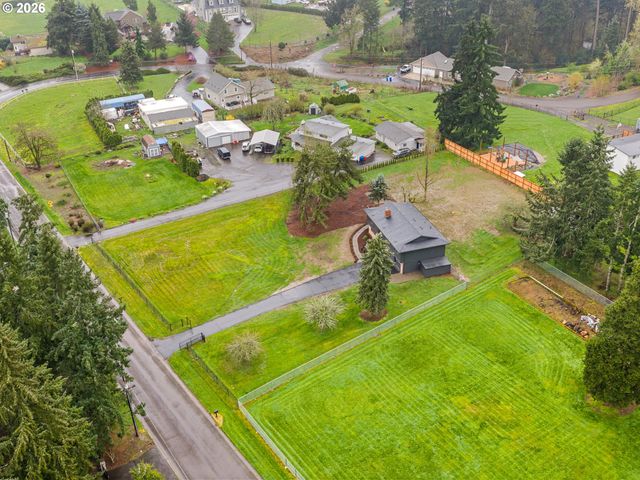 17270 S OVERLOOK Rd, Oregon City, OR 97045