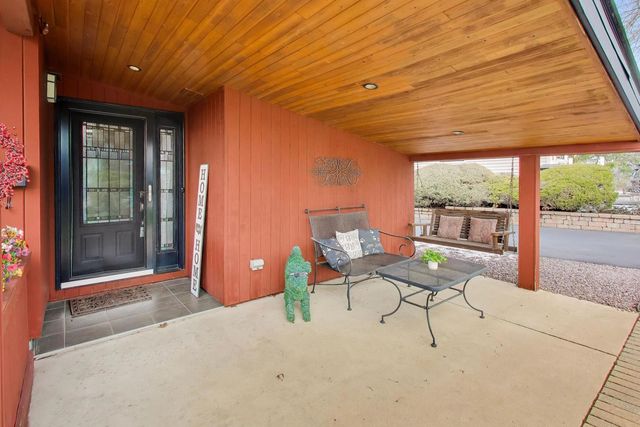 802 Lill Street, Barrington, IL 60010