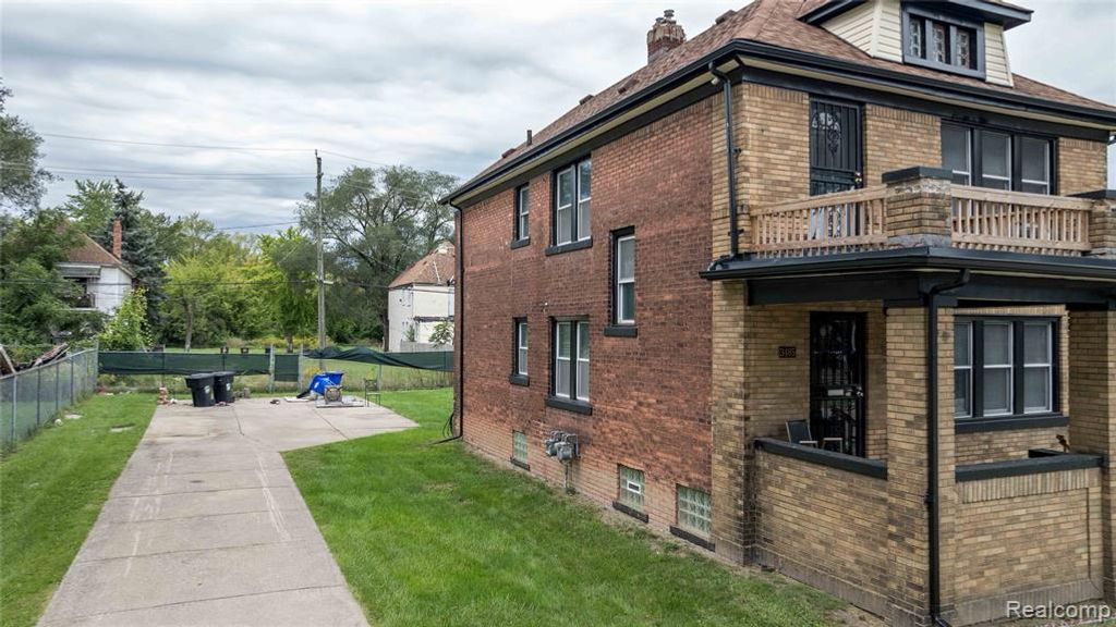 3481 Parker Street, Detroit, MI 48214