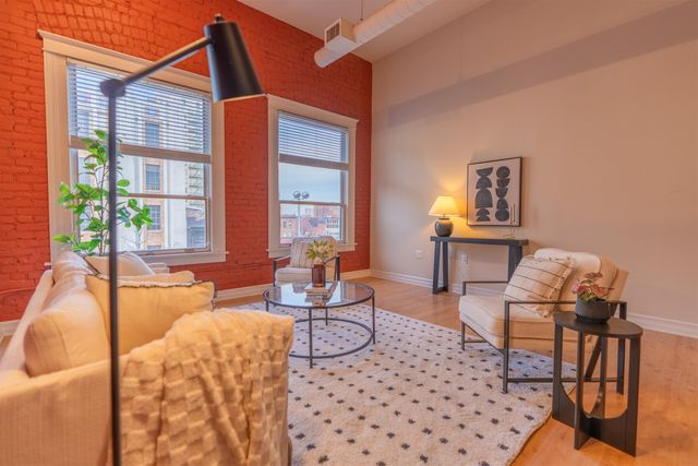 417 W 1st Ave, Spokane, WA 99201