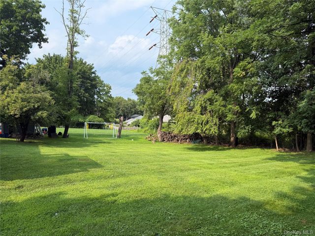 2 Cinder Road, Garnerville, NY 10923