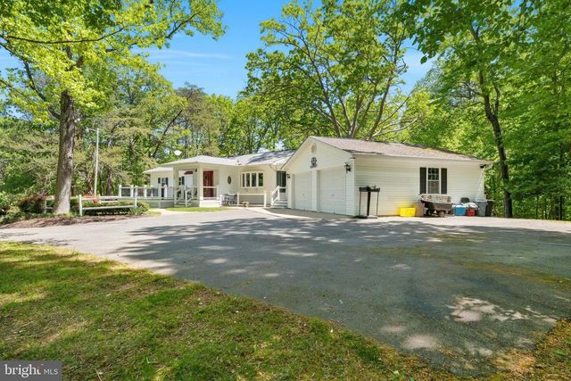 100 DAVID GRAY, Saint Leonard, MD 20685