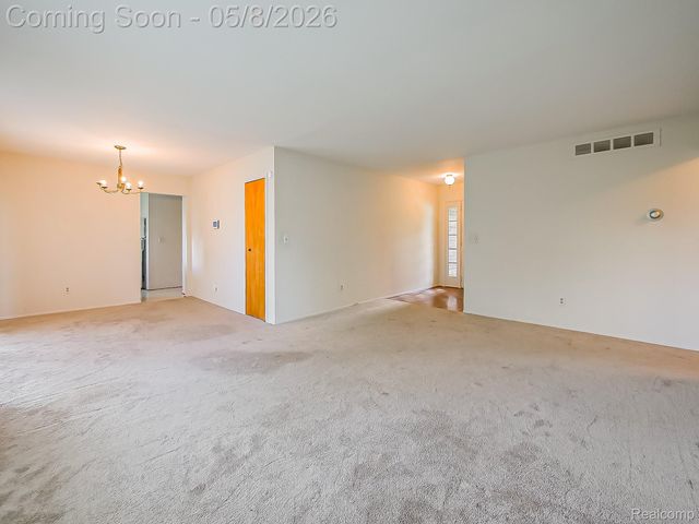 22727 Shoreview Court, St. Clair Shores, MI 48082