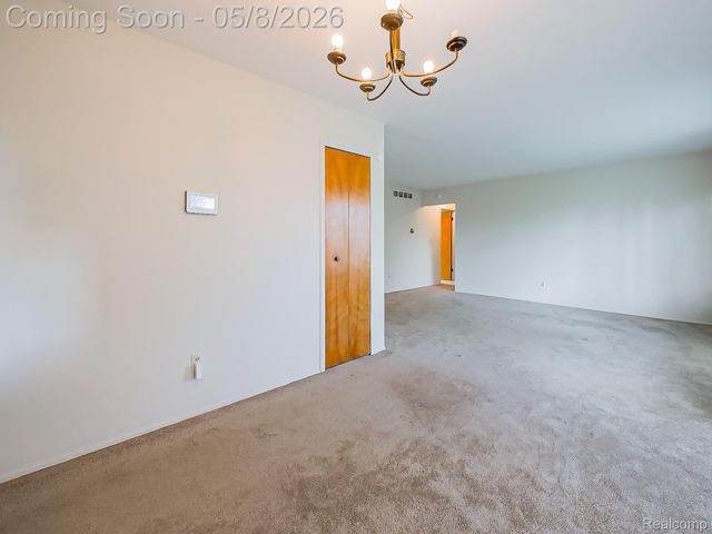 22727 Shoreview Court, St. Clair Shores, MI 48082