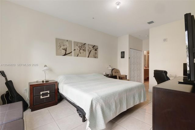 4636 NW 84th Avenue 22, Doral, FL 33166