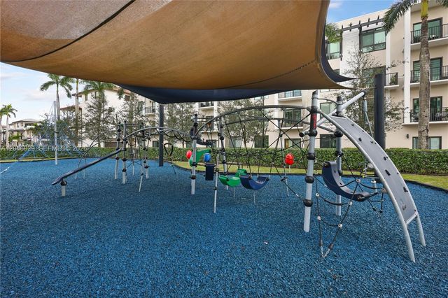 4636 NW 84th Avenue 22, Doral, FL 33166