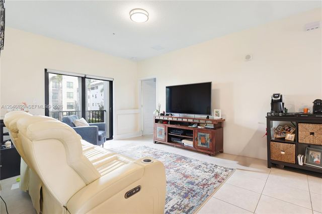 4636 NW 84th Avenue 22, Doral, FL 33166