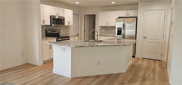 434 NE 5th AVE, Cape Coral, FL 33909