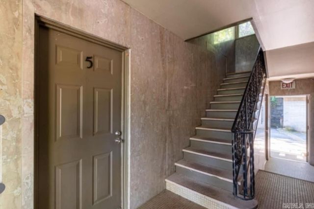 1 Coolwood Drive, Little Rock, AR 72202