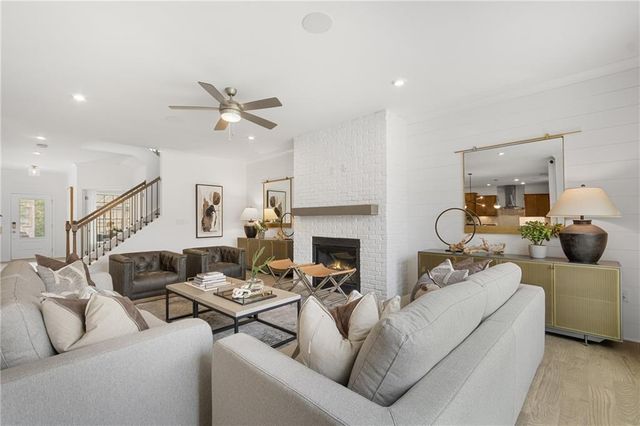 4387 Azalea Ridge Way, Hoschton, GA 30548