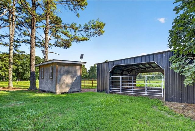 7934 Chapel Hill Church Road, Denton, NC 27239