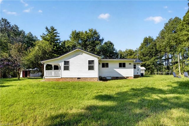 7934 Chapel Hill Church Road, Denton, NC 27239