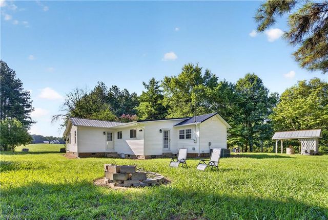 7934 Chapel Hill Church Road, Denton, NC 27239