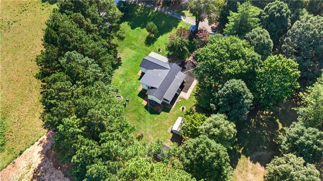 7934 Chapel Hill Church Road, Denton, NC 27239