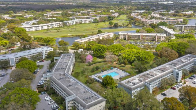 2502 Antigua Terrace G1, Coconut Creek, FL 33066