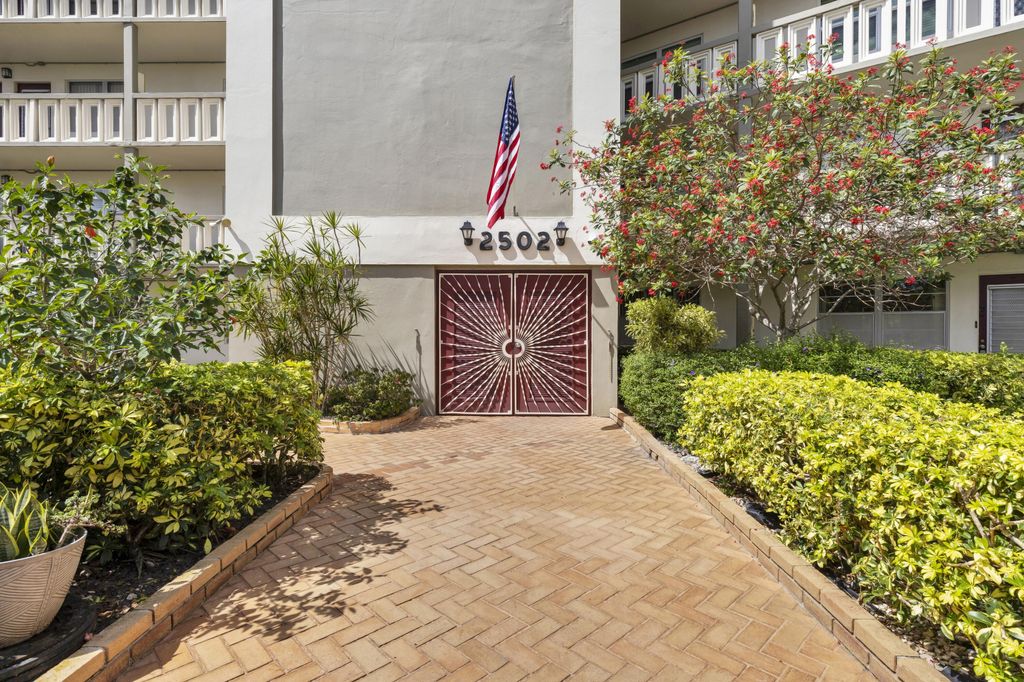 2502 Antigua Terrace G1, Coconut Creek, FL 33066
