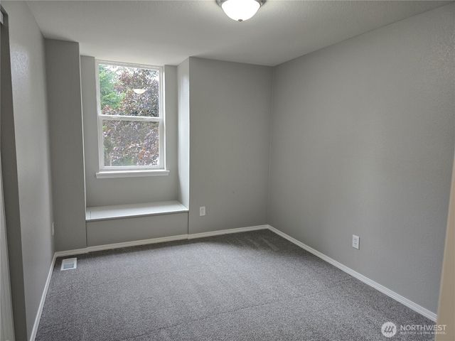 1911 154th Street Ct E, Tacoma, WA 98445