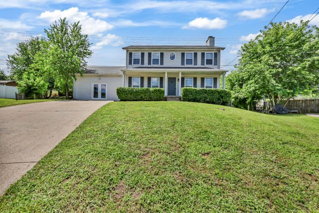 1025 Dandelion Dr, Clarksville, TN 37042