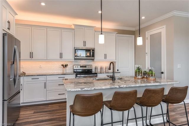 6719 Good Life Street, Fort Myers, FL 33966