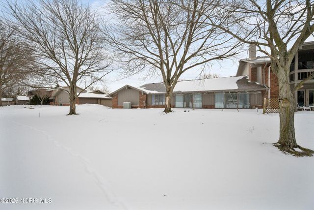 29530 Gleneagles Road, F, Perrysburg, OH 43551