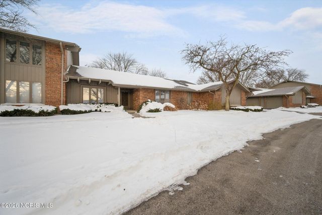 29530 Gleneagles Road, F, Perrysburg, OH 43551