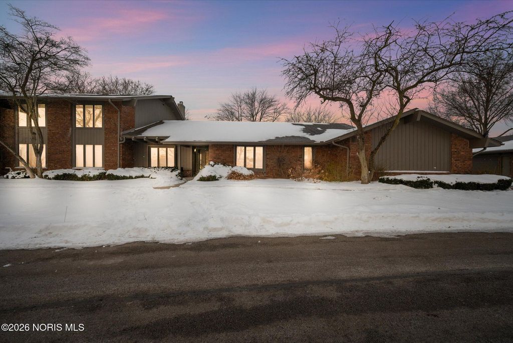 29530 Gleneagles Road, F, Perrysburg, OH 43551