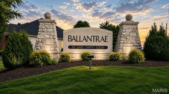 706 Abbottsford Court, Lake St Louis, MO 63367
