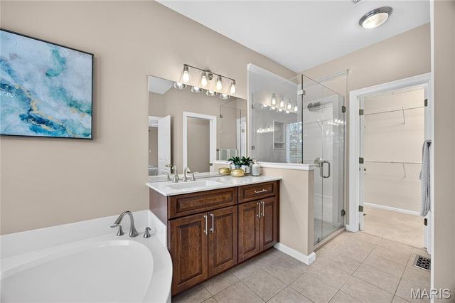 706 Abbottsford Court, Lake St Louis, MO 63367