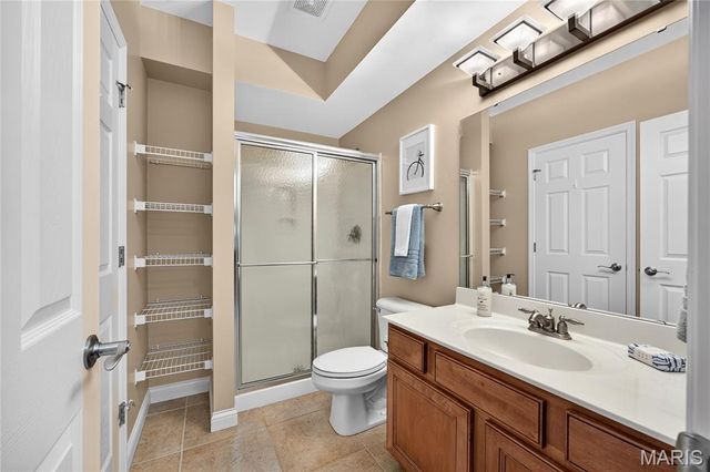 706 Abbottsford Court, Lake St Louis, MO 63367