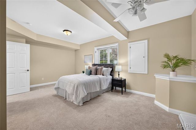 706 Abbottsford Court, Lake St Louis, MO 63367