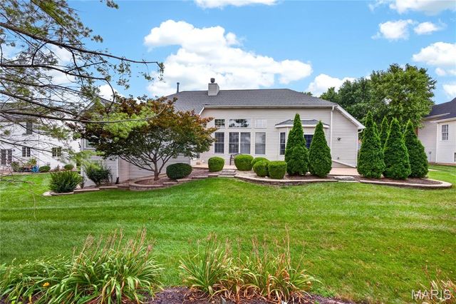 706 Abbottsford Court, Lake St Louis, MO 63367