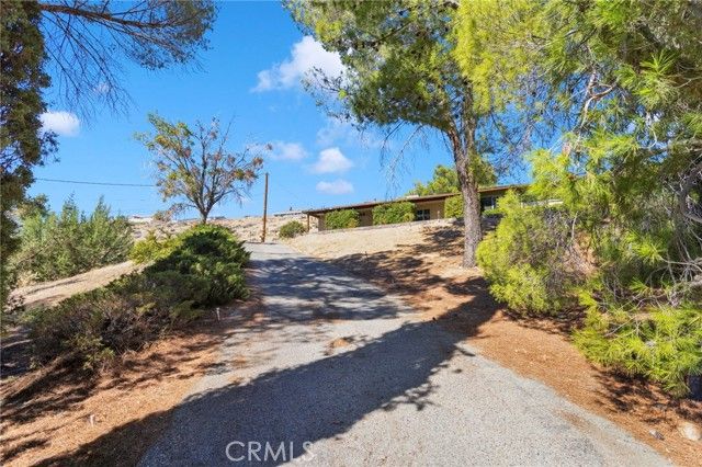 17550 Buckthorn, Hesperia, CA 92345