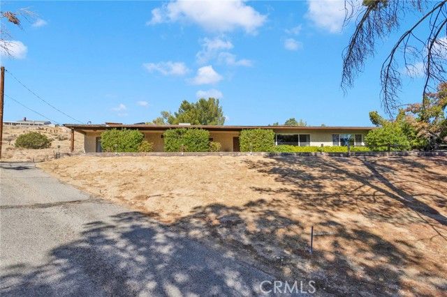 17550 Buckthorn, Hesperia, CA 92345