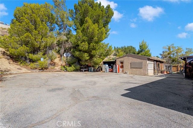 17550 Buckthorn, Hesperia, CA 92345