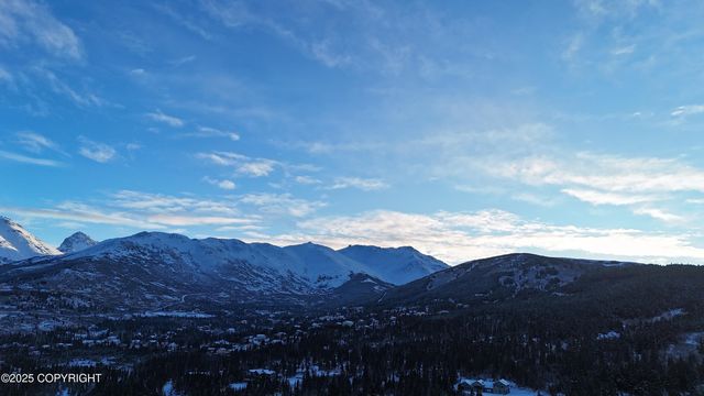 L3 B2 Sandpiper Drive, Anchorage, AK 99516