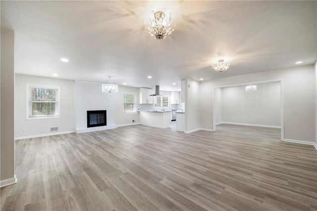 3400 Lower Roswell Road, Marietta, GA 30068