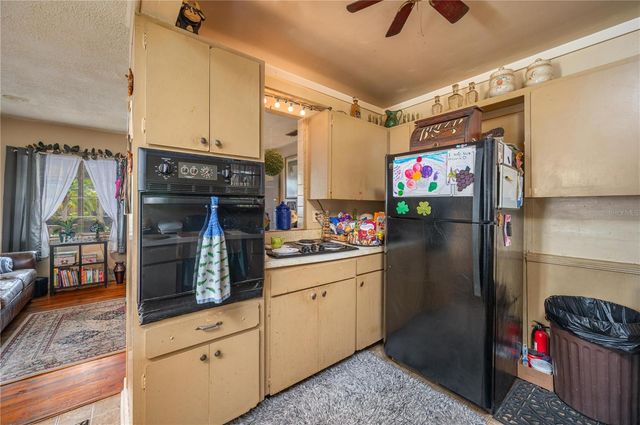 711 W VIRGINIA AVENUE, Tampa, FL 33603