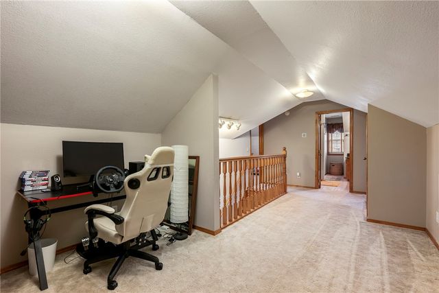 22578 Oakview Road, Siloam Springs, AR 72761