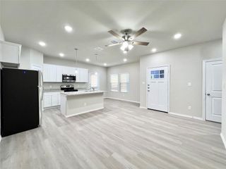 3501 E Renfro Street 120, Burleson, TX 76028