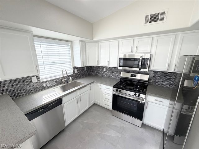 520 Arrowhead Trail 924, Henderson, NV 89015