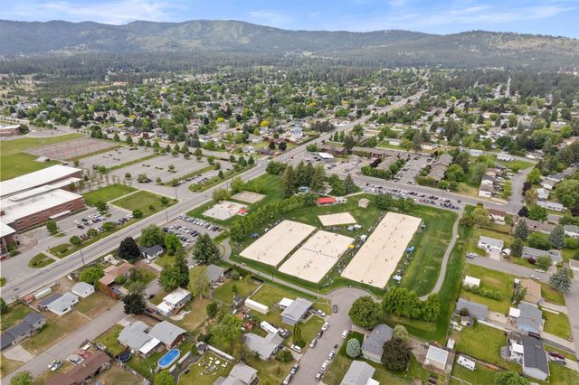 3730 S McCabe Ln, Spokane, WA 99206