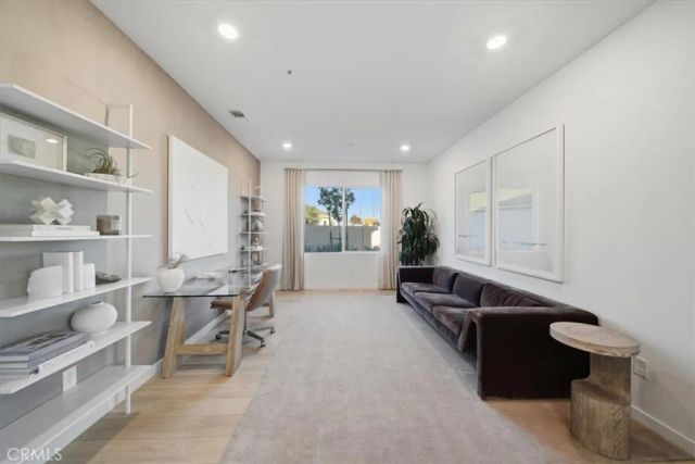 42955 Summer Lane, Lancaster, CA 93536