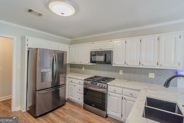 2120 Weatherstone Circle SE, Conyers, GA 30094