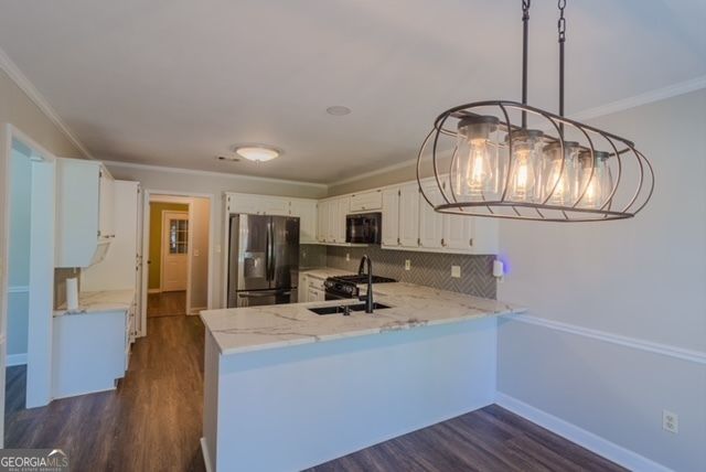 2120 Weatherstone Circle SE, Conyers, GA 30094