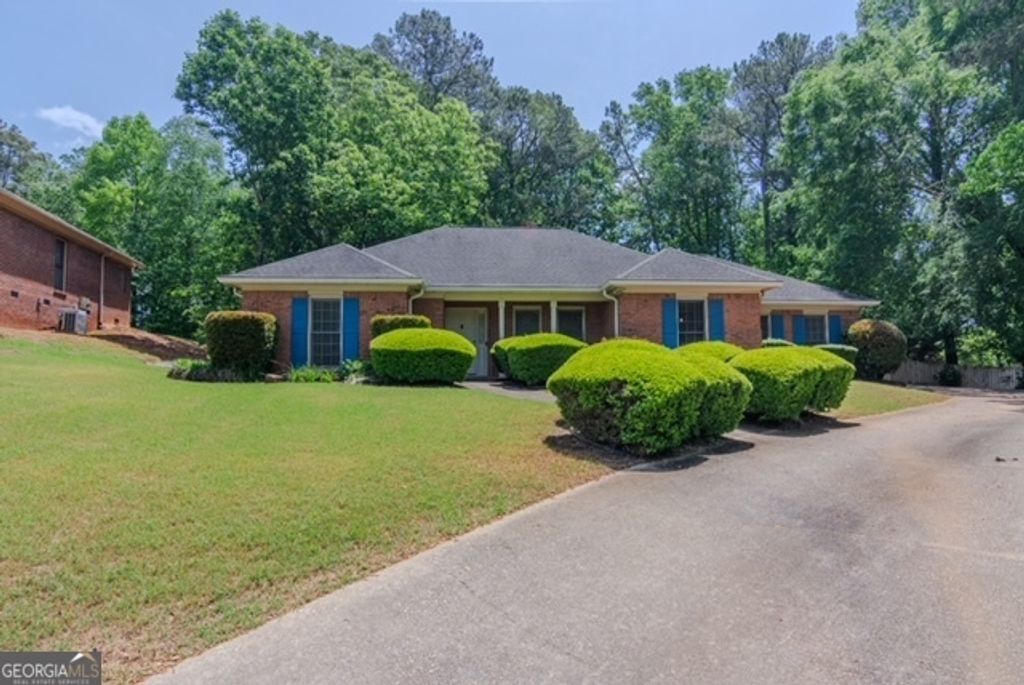 2120 Weatherstone Circle SE, Conyers, GA 30094